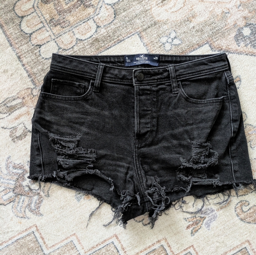 Hollister Curvy High Rise Mom Shorts 3"